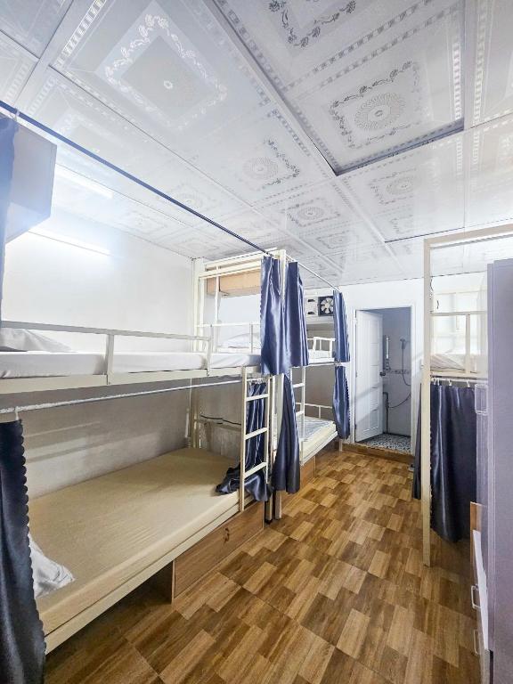 H2T Dorm Bui Vien – Ho Chi Minh City